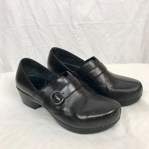 Dansko nurse and chef clogs mules buckle